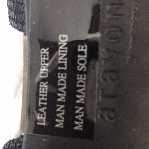 New Aravon Gladiator Style Sandals - Picture 7 of 8